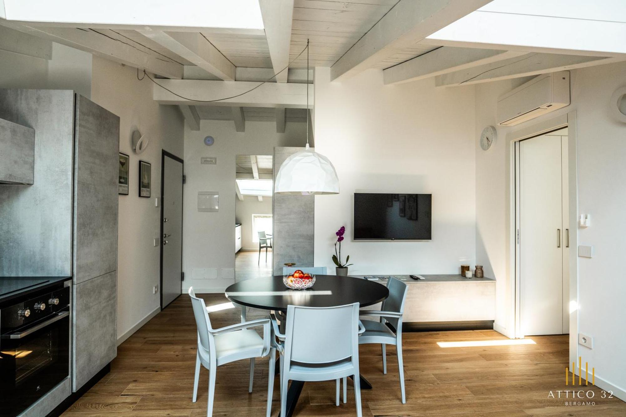 Apartment Attico 32 Charme&relax *
